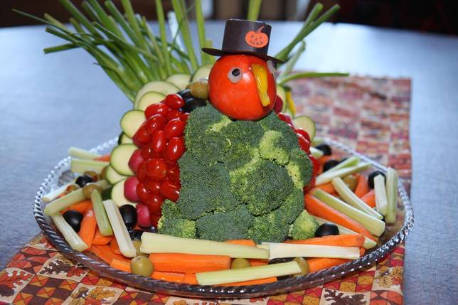 Vegetable turkey centerpiece